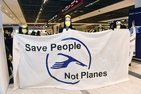 Eröffnung des Flughafens Berlin-Brandenburg in Schönefeld