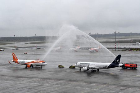 Eröffnung des Flughafens Berlin-Brandenburg in Schönefeld