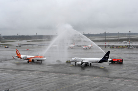 Eröffnung des Flughafens Berlin-Brandenburg in Schönefeld