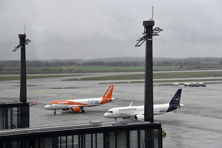 Eröffnung des Flughafens Berlin-Brandenburg in Schönefeld