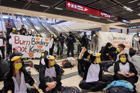 Eröffnung des Flughafens Berlin-Brandenburg in Schönefeld