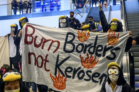 Eröffnung des Flughafens Berlin-Brandenburg in Schönefeld