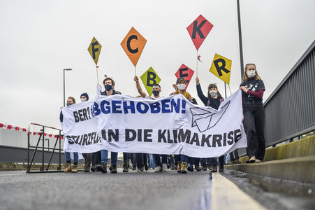 Eröffnung des Flughafens Berlin-Brandenburg in Schönefeld