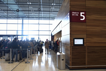 Regelbetrieb am Flughafen Berlin-Brandenburg in Schönefeld