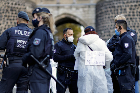 Demonstration gegen die Corona-Maßnahmen in Köln