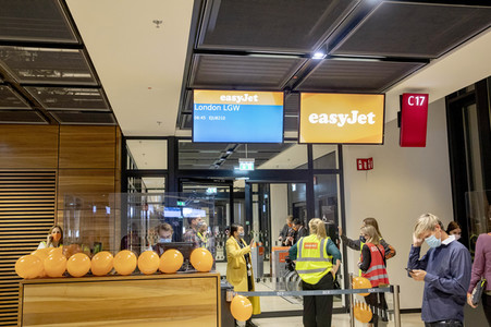 Erster kommerzieller Abflug vom Flughafen Berlin Brandenburg