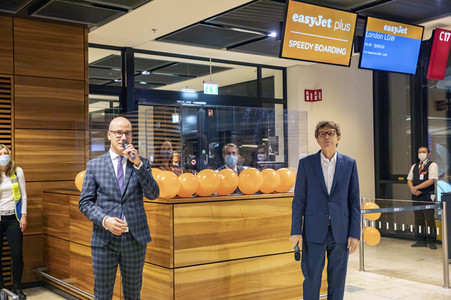 Erster kommerzieller Abflug vom Flughafen Berlin Brandenburg