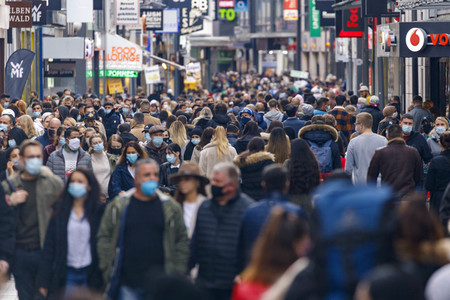 Symbolfoto Lockdown Light