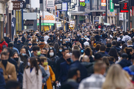 Symbolfoto Lockdown Light