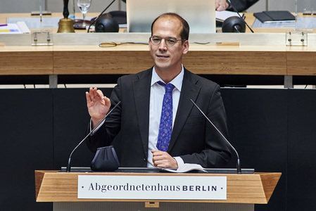 66. Plenarsitzung des Abgeordnetenhauses in Berlin