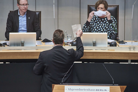 66. Plenarsitzung des Abgeordnetenhauses in Berlin