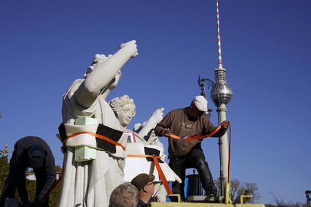 Statuen für den Schlüterhof in Berlin