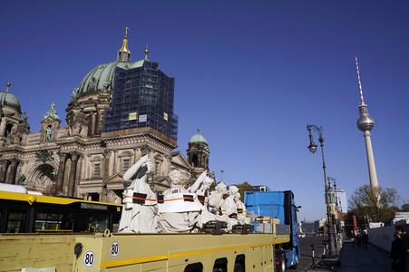 Statuen für den Schlüterhof in Berlin