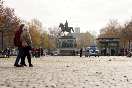 Symbolfoto Karnevalsauftakt in Coronazeiten