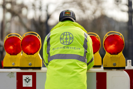 Symbolfoto Karnevalsauftakt in Coronazeiten