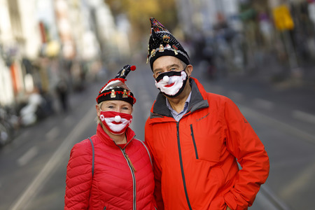 Symbolfoto Karnevalsauftakt in Coronazeiten