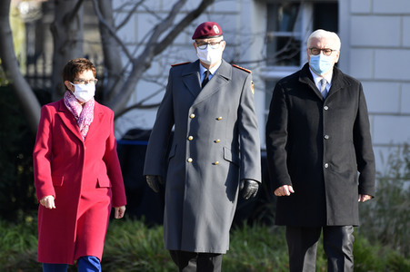 Ansprache des Bundespräsidenten zum 65. Gründungstag der Bundeswehr in Berlin