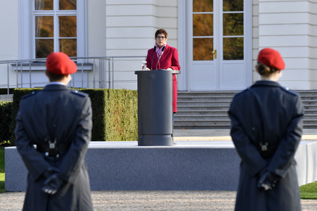 Ansprache des Bundespräsidenten zum 65. Gründungstag der Bundeswehr in Berlin