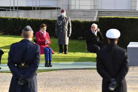 Ansprache des Bundespräsidenten zum 65. Gründungstag der Bundeswehr in Berlin