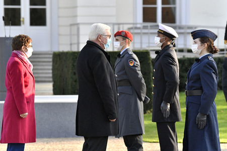 Ansprache des Bundespräsidenten zum 65. Gründungstag der Bundeswehr in Berlin