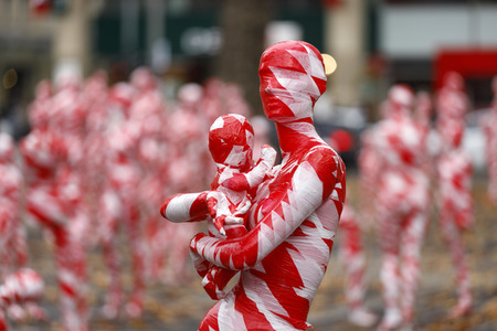 Kunst-Aktion von Dennis Josef Meseg in Köln