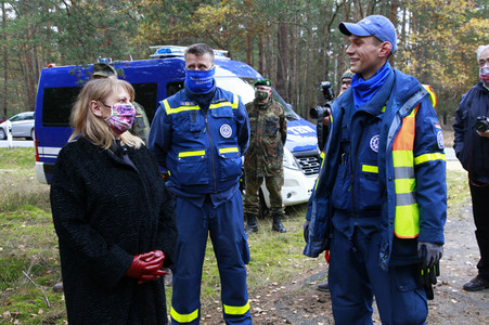 Pressetermin zum Bau eines Zauns zur Eindämmung der Afrikanischen Schweinepest in Krauschwitz