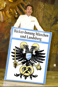 Corona-Stollen-Pressekonferenz in München