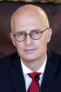 Corona-Pressekonferenz in Hamburg