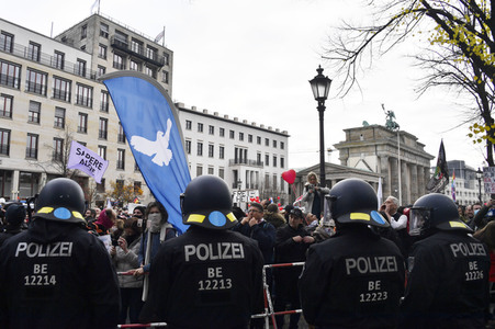 Proteste von Gegnern der Corona-Politik in Berlin