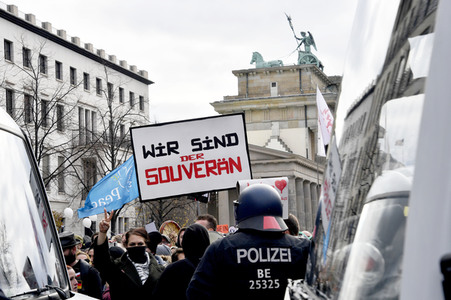 Proteste von Gegnern der Corona-Politik in Berlin