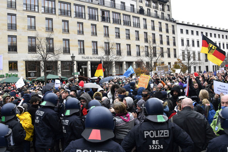 Proteste von Gegnern der Corona-Politik in Berlin