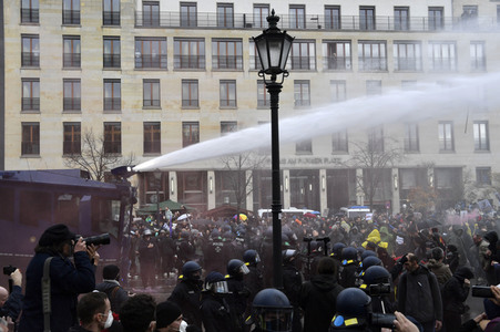 Proteste von Gegnern der Corona-Politik in Berlin