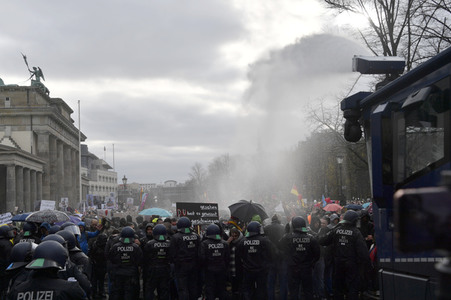 Proteste von Gegnern der Corona-Politik in Berlin