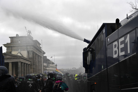 Proteste von Gegnern der Corona-Politik in Berlin