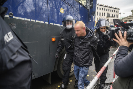 Proteste von Gegnern der Corona-Politik in Berlin