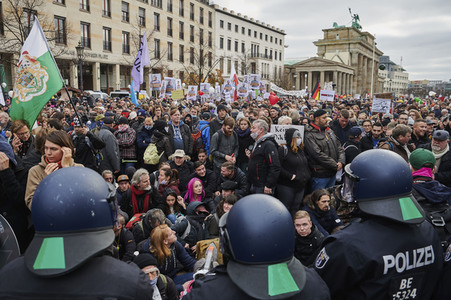 Proteste von Gegnern der Corona-Politik in Berlin