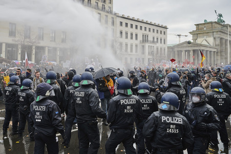 Proteste von Gegnern der Corona-Politik in Berlin