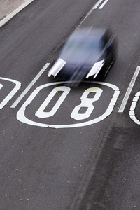 Symbolfoto Tempolimit