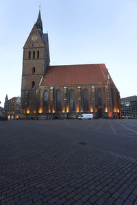 'Orange Day - Stoppt Gewalt gegen Frauenund Mädchen' in Hannover