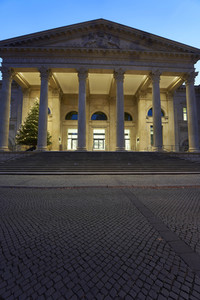 'Orange Day - Stoppt Gewalt gegen Frauenund Mädchen' in Hannover