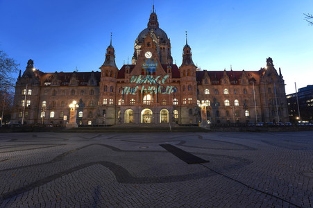 'Orange Day - Stoppt Gewalt gegen Frauenund Mädchen' in Hannover