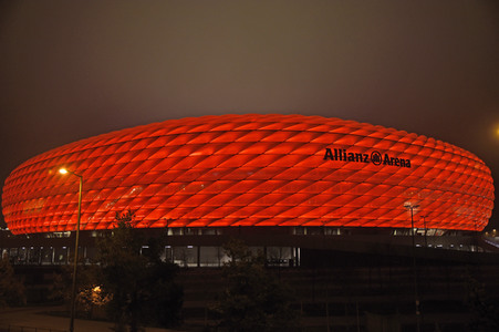 'Orange Day - Stoppt Gewalt gegen Frauen und Mädchen' in München