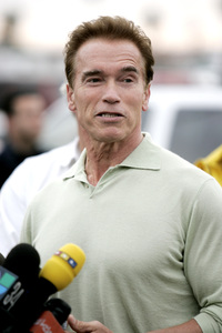 Pressetermin mit Arnold Schwarzenegger zur den Bränden in Malibu