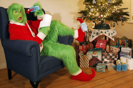 GEEK ART: Der Grinch zur Corona-Weihnacht