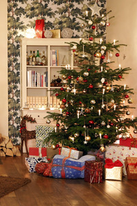 Weihnachts-Bodypainting