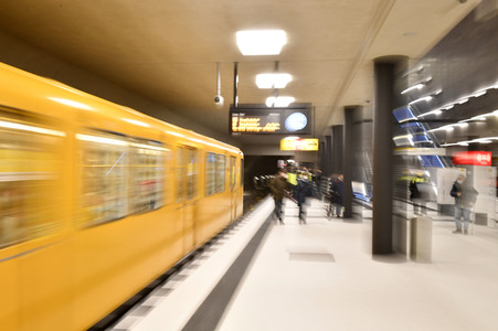 Eröffnung der U5-Neubaustrecke in Berlin