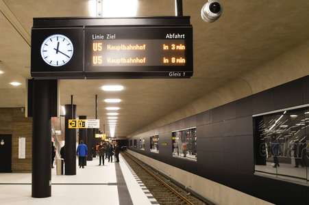 Eröffnung der U5-Neubaustrecke in Berlin