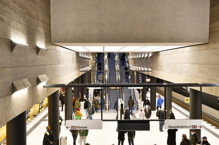 Eröffnung der U5-Neubaustrecke in Berlin