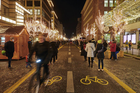 Weihnachtsbuden auf der Friedrichstraße in Berlin