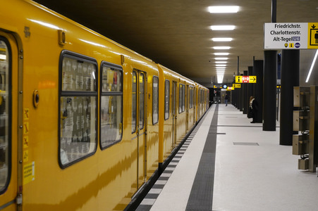 Neuer U-Bahnhof Unter den Linden in Berlin